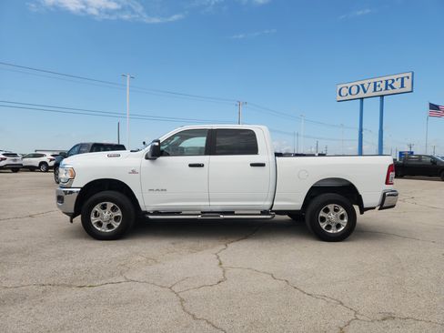 Used 2024 RAM 2500 Big Horn AWD/4WD image 4