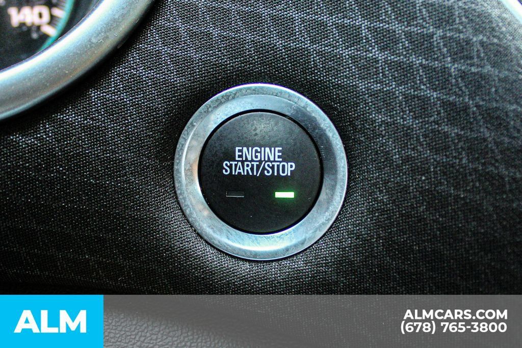 Used 2025 Chevrolet Malibu LT FWD image 27