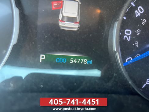 Used 2020 Toyota RAV4 LE w/ All Weather Liner Package AWD/4WD image 12