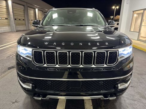 Used 2024 Jeep Wagoneer Series III w/ Premium Group I image 8