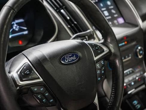 Used 2016 Ford Edge SEL w/ Equipment Group 201A image 21