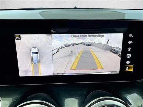 Certified 2023 Mercedes-Benz GLB 250 image 23