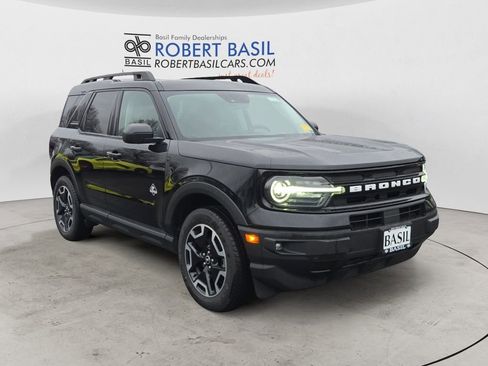 Used 2023 Ford Bronco Sport Outer Banks w/ Tech Package image 7