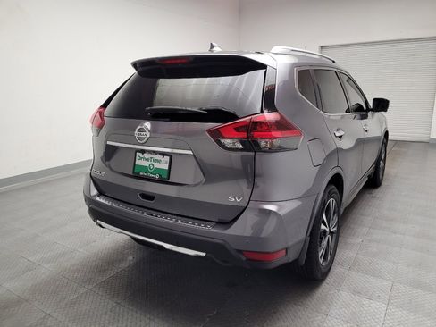 Used 2020 Nissan Rogue SV w/ Premium Package FWD image 7