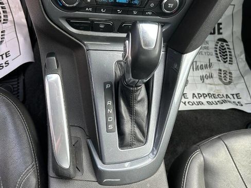 Used 2012 Ford Focus Titanium image 49