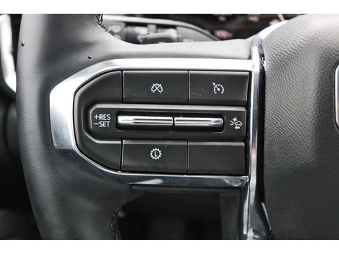 Used 2026 GMC Terrain Elevation w/ Elevation Premium Package image 15