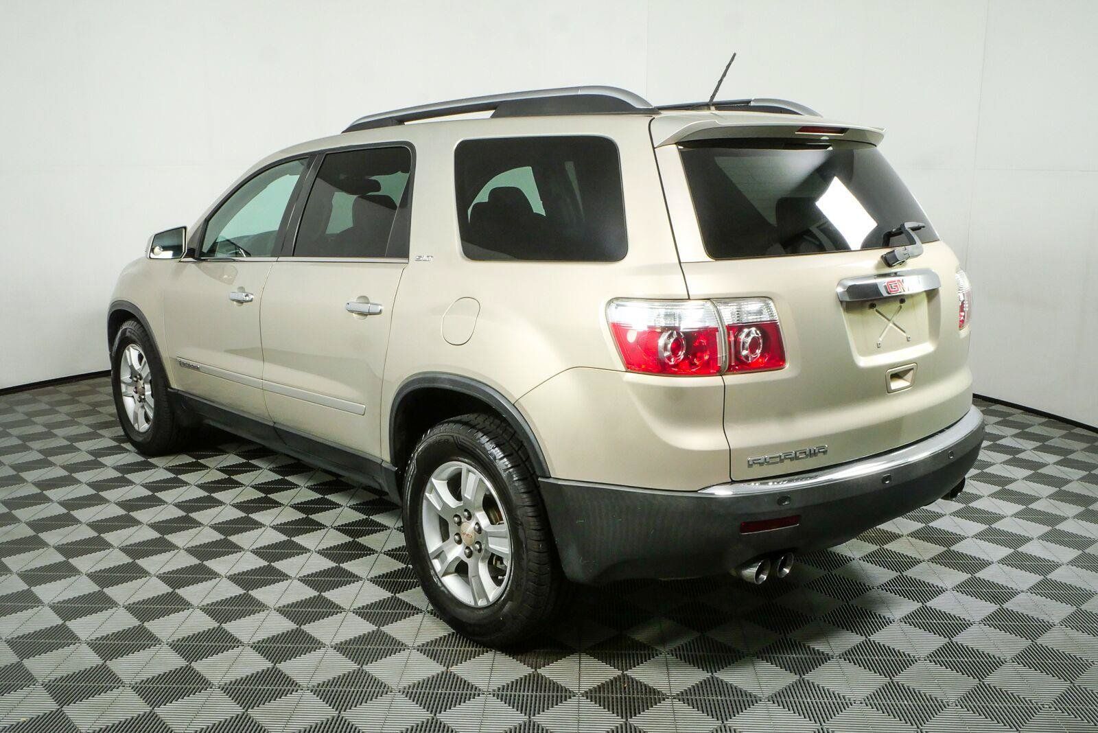 Used 2008 GMC Acadia SLT w/ Convenience Package FWD image 27