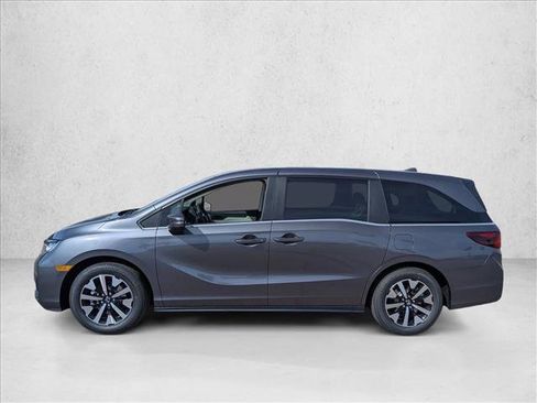 New 2026 Honda Odyssey EX-L image 5