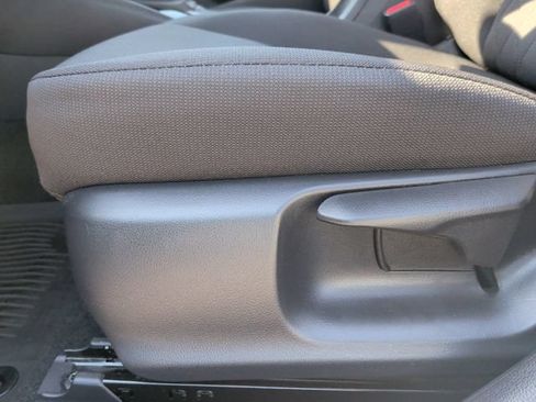 Used 2025 Toyota Corolla LE FWD image 12