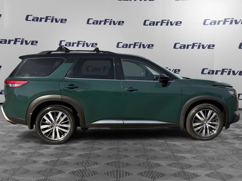 Used 2022 Nissan Pathfinder Platinum w/ Cargo Package AWD/4WD image 6