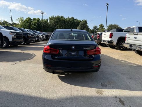 Used 2017 BMW 320i xDrive Sedan AWD/4WD image 37