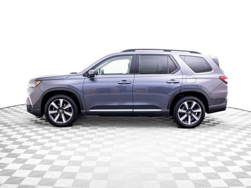 Used 2023 Honda Pilot Elite image 2
