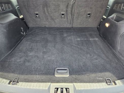 Used 2022 Ford Edge Titanium image 33