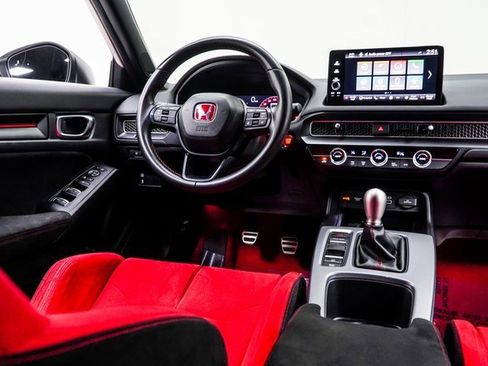Used 2024 Honda Civic Type R image 19