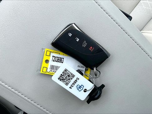 Used 2026 Lexus RX 350 Premium Plus w/ Accessory Package (Z1) FWD image 15