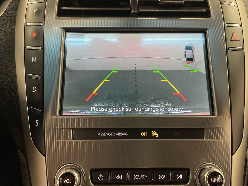 Used 2020 Lincoln MKZ FWD image 8