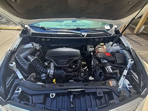 Used 2018 Cadillac XT5 Luxury w/ LPO, Wheel Lock Package image 27