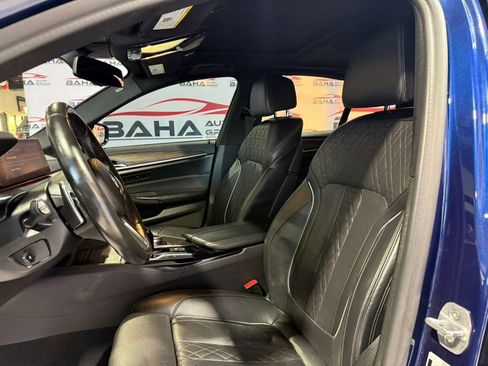 Used 2019 BMW M550i xDrive w/ Premium Package 2 image 37