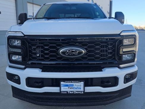 New 2026 Ford F250 XLT w/ XLT Premium Package image 8