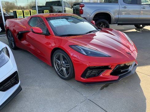 New 2026 Chevrolet Corvette Stingray Convertible w/ 1LT RWD image 2