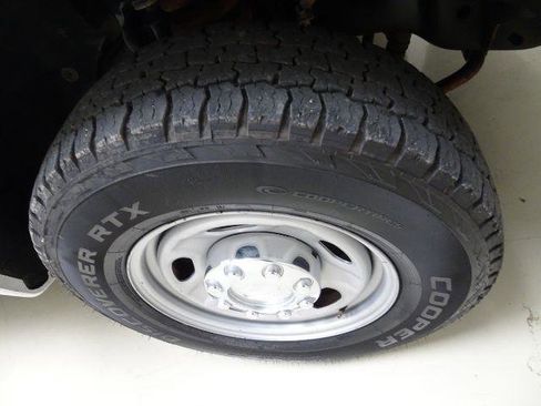 Used 2012 Ford F250 XL w/ PWR Equipment Group image 8