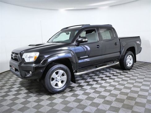 Used 2013 Toyota Tacoma 4x4 Double Cab image 5
