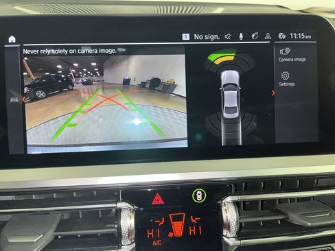 Used 2022 BMW 330i xDrive Sedan w/ Driving Assistance Package image 19