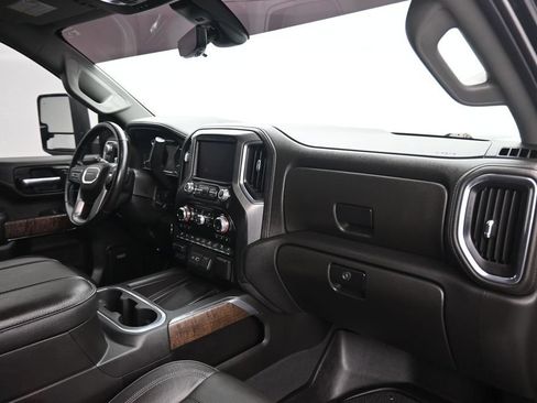 Used 2023 GMC Sierra 2500 Denali w/ Denali Black Diamond Edition AWD/4WD image 58