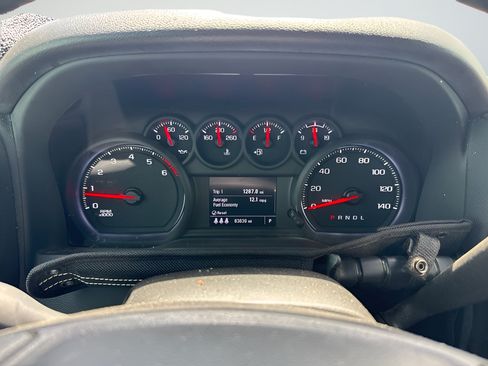 Used 2024 Chevrolet Silverado 2500 Custom w/ Custom Value Package AWD/4WD image 8