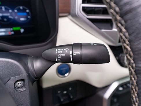 Used 2023 Toyota Tundra Capstone AWD/4WD image 32