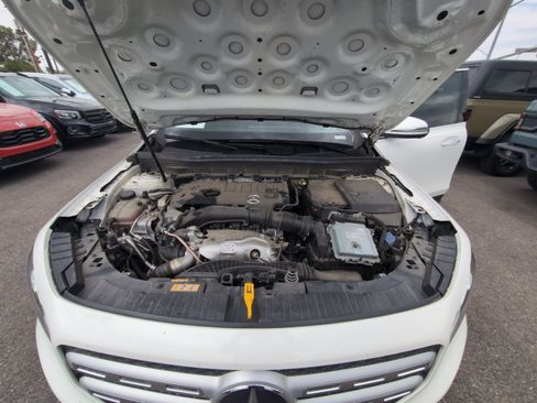 Used 2022 Mercedes-Benz GLB 250 4MATIC image 20