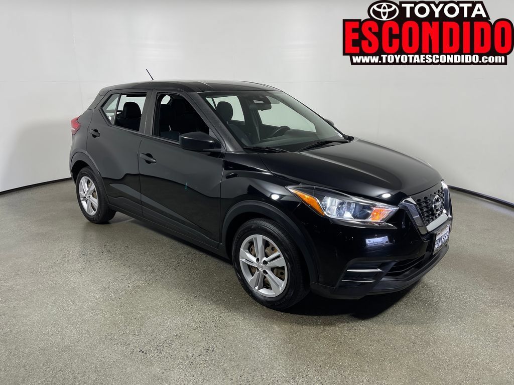 Used 2020 Nissan Kicks S FWD 360° Tour