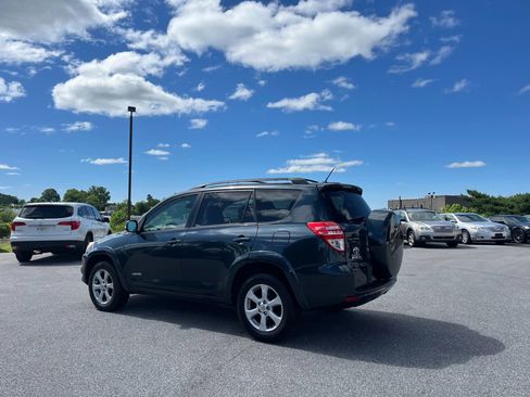 Used 2011 Toyota RAV4 Limited AWD/4WD image 29