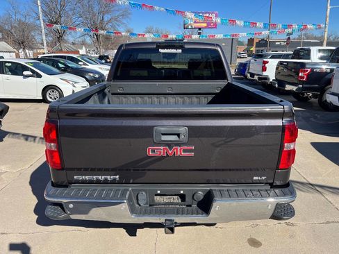 Used 2015 GMC Sierra 1500 SLT w/ SLT Crew Cab Value Package image 7