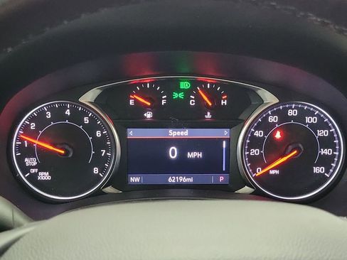 Used 2023 GMC Terrain SLT image 11