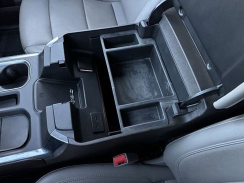 Used 2023 GMC Sierra 1500 SLT image 22