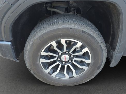 Used 2022 GMC Sierra 1500 AT4 AWD/4WD image 4