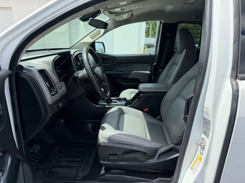 Used 2018 Chevrolet Colorado W/T RWD image 10