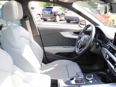 Used 2017 Audi A4 2.0T Prestige w/ Prestige Package AWD/4WD image 11