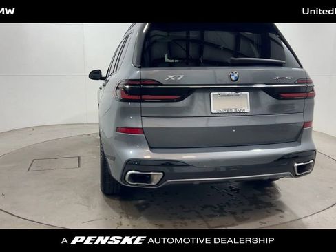 Used 2023 BMW X7 xDrive40i w/ M Sport Package image 7