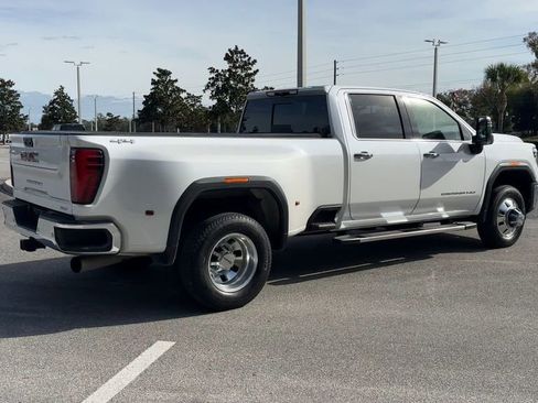 Used 2024 GMC Sierra 3500 SLT w/ SLT Premium Package image 8
