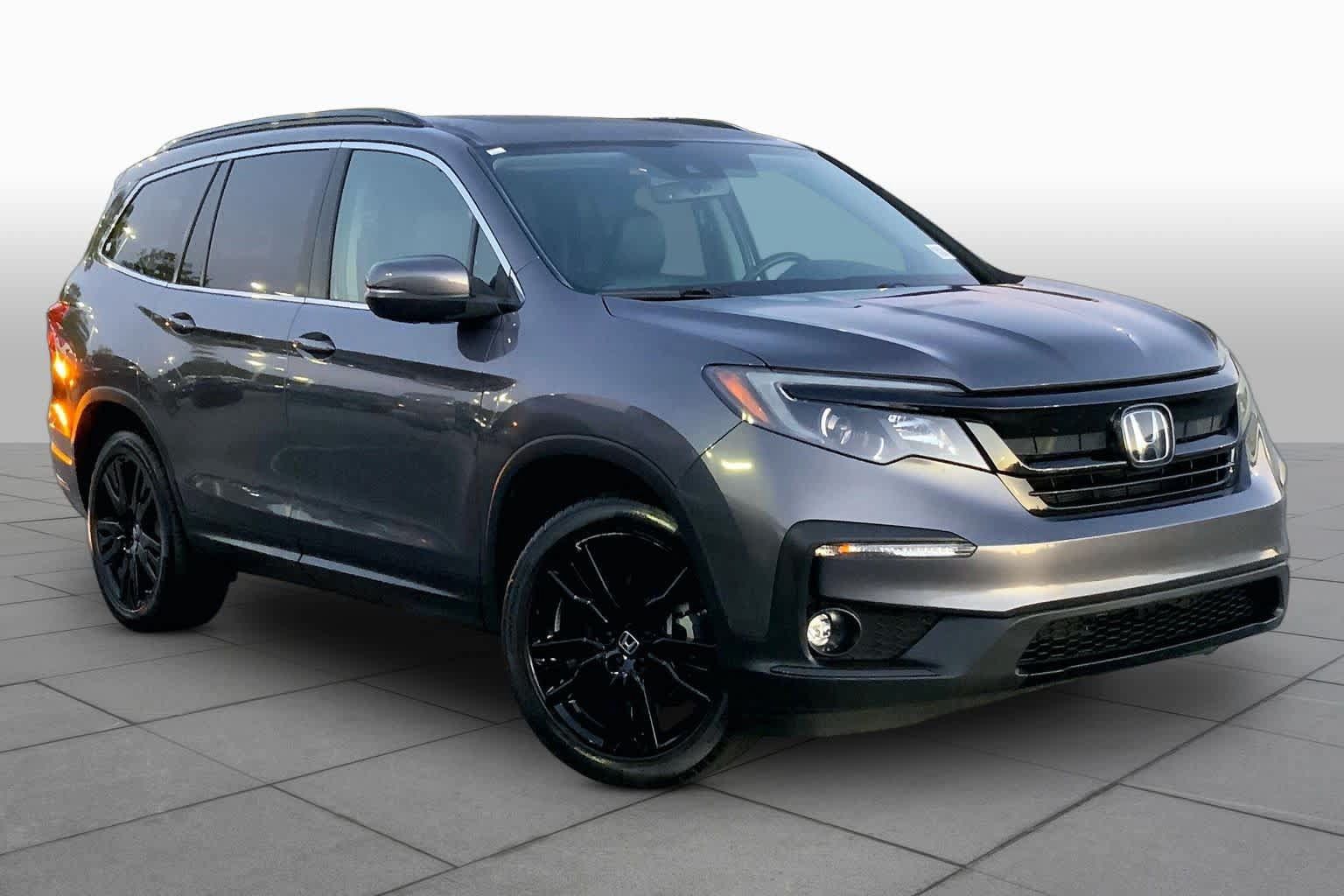 Used 2021 Honda Pilot Special Edition image 3