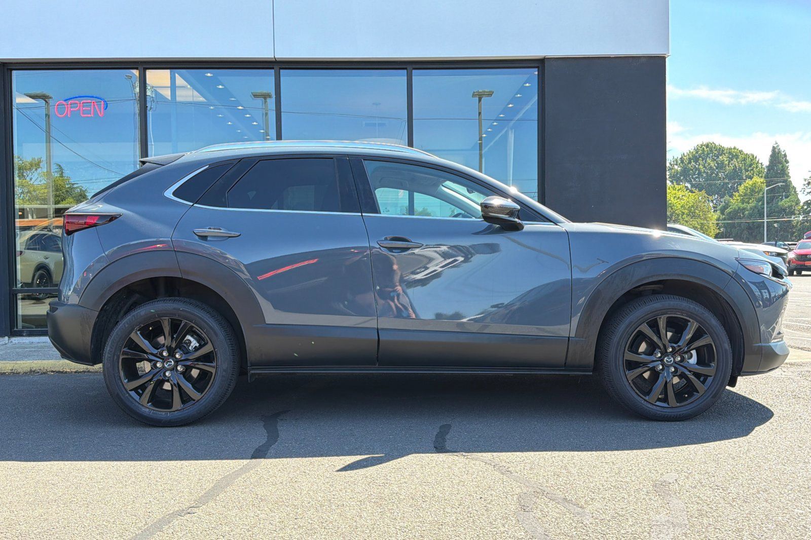Used 2023 MAZDA CX-30 AWD 2.5 S w/ Preferred Package image 3