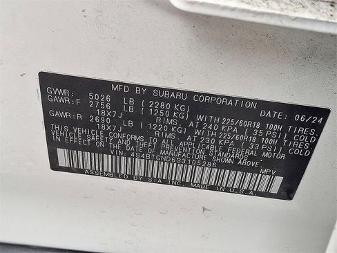 Certified 2025 Subaru Outback Limited XT image 28