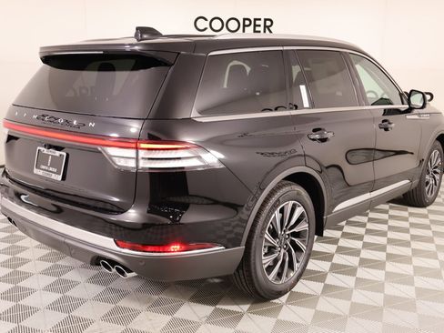 New 2026 Lincoln Aviator 2WD image 22