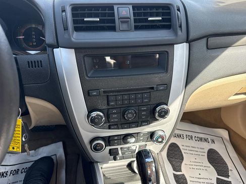 Used 2010 Mercury Milan Premier image 33