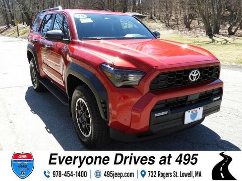 Used 2025 Toyota 4Runner TRD Off-Road AWD/4WD image 7