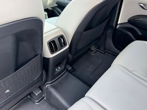 Used 2022 Hyundai Tucson Limited AWD/4WD image 15