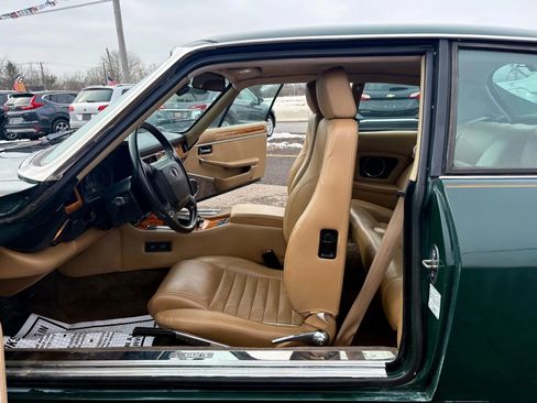 Used 1990 Jaguar XJS V12 Coupe image 15