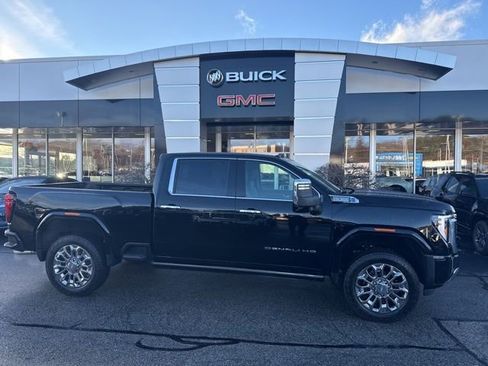 New 2026 GMC Sierra 2500 Denali w/ Denali Reserve Package image 37